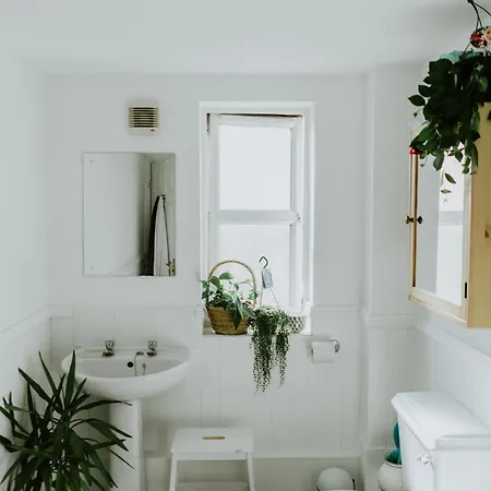 Appartement Lumineux Avec Balcon & Apercu Mer *