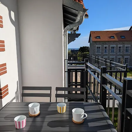 Appartement Lumineux Avec Balcon & Apercu Mer